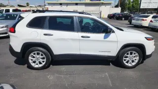 2016 Jeep Cherokee