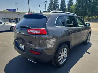 2018 Jeep Cherokee