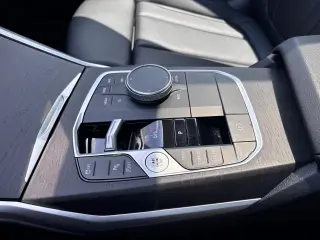 2024 BMW 3 Series 330i Sedan