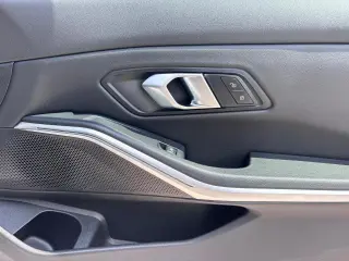 2024 BMW 3 Series 330i Sedan