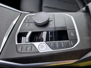 2024 BMW 3 Series 330i Sedan