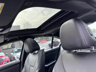 2024 BMW 3 Series 330i Sedan