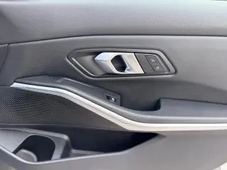2024 BMW 3 Series 330i Sedan