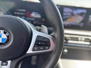 2023 BMW 330i 330i MSPORT