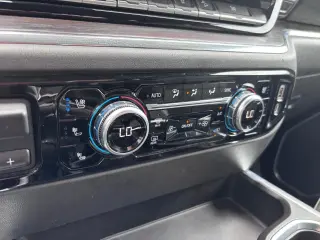 2023 GMC Sierra 1500 SLT Crew Cab