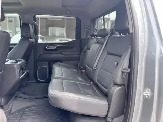 2023 GMC Sierra 1500 SLT Crew Cab