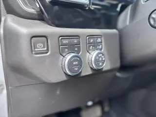2023 GMC Sierra 1500 SLT Crew Cab