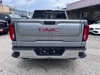 2023 GMC Sierra 1500 SLT Crew Cab