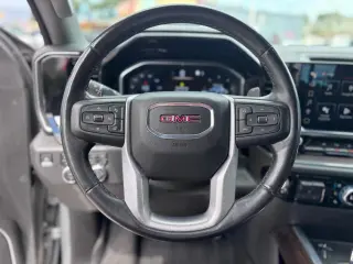 2023 GMC Sierra 1500 SLT Crew Cab
