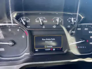 2023 GMC Sierra 2500HD 4WD Crew Cab Standard Bed AT4