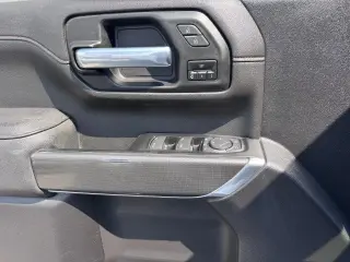 2023 GMC Sierra 2500HD 4WD Crew Cab Standard Bed AT4