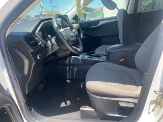 Ford Escape 2022 AWD SE 4dr SUV