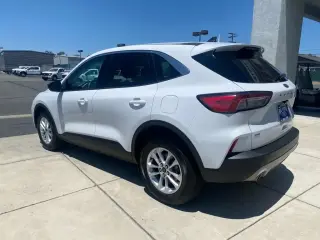 Ford Escape 2022 AWD SE 4dr SUV