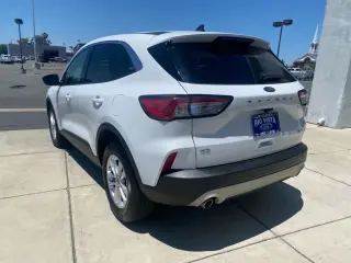 Ford Escape 2022 AWD SE 4dr SUV