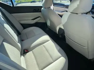 Nissan Altima 2023 2.5 SV 4dr Sedan