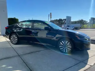 Nissan Altima 2023 2.5 SV 4dr Sedan