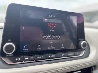 2022 Nissan Rogue SV FWD