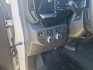 GMC Sierra 1500 2022 4x4 Elevation 4dr Crew Cab 5.8 ft. SB