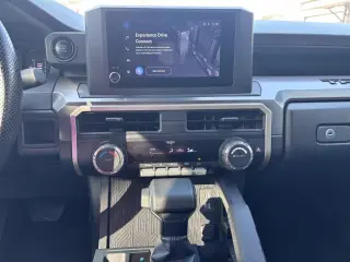2024 Toyota Tacoma SR5 Dbl Cab 2WD at