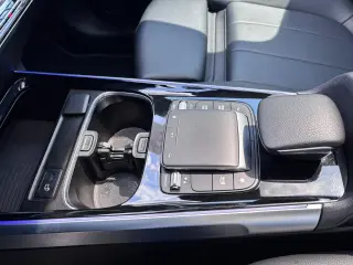 2023 Mercedes-Benz GLB-Class GLB 250 4MATIC