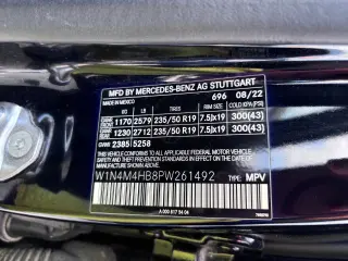 2023 Mercedes-Benz GLB-Class GLB 250 4MATIC