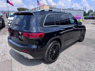 2023 Mercedes-Benz GLB-Class GLB 250 4MATIC