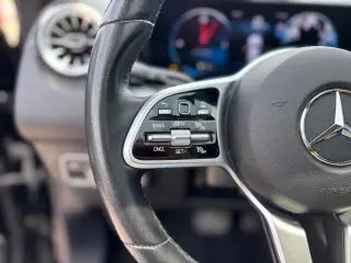 2023 Mercedes-Benz GLB-Class GLB 250 4MATIC
