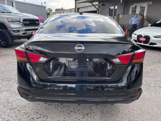 2023 Nissan Altima SV