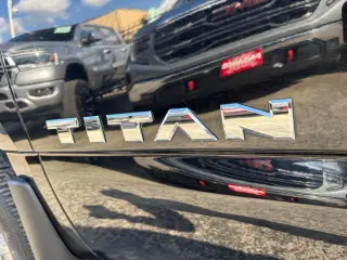 2022 Nissan Titan SV