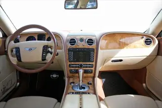 Bentley Continental 2009 AWD Flying Spur 4dr Sedan