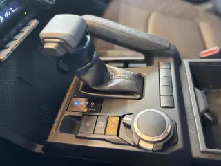 2025 Toyota Tacoma SR 4WD