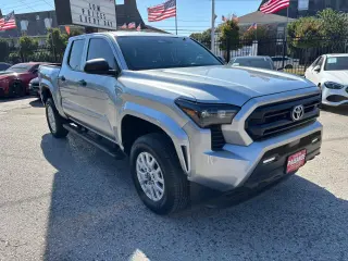 2025 Toyota Tacoma SR 4WD