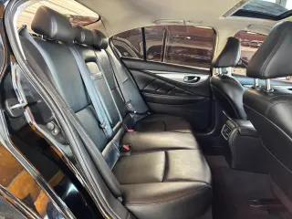 2021 Infiniti Q50 LUXE