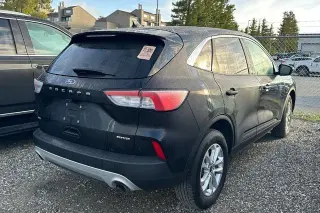 Ford Escape 2022 AWD SE 4dr SUV