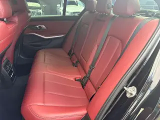 2023 BMW 3-Series 330i