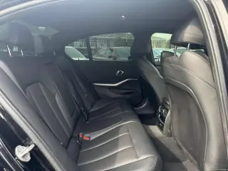 2024 BMW 3-Series 330i