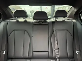 2024 BMW 3-Series 330i