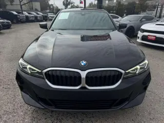2024 BMW 3-Series 330i