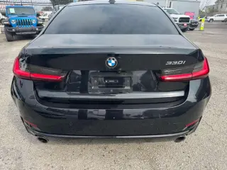 2024 BMW 3-Series 330i