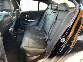 2024 BMW 330i 330i