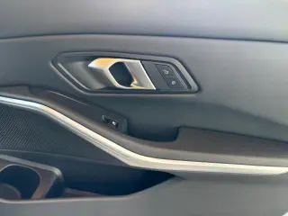 2024 BMW 330i 330i