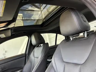 2024 BMW 330i 330i
