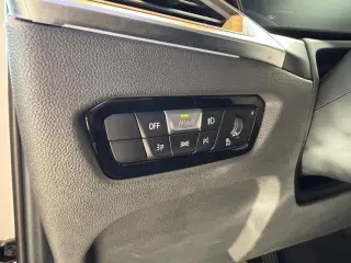2024 BMW 330i 330i