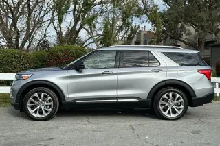 Ford Explorer 2023 AWD Platinum 4dr SUV