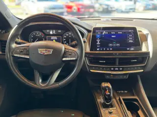 2023 Cadillac CT5 Luxury