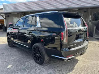 2021 Cadillac Escalade 4WD Premium Luxury