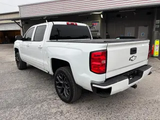 2017 Chevrolet Silverado 1500 2LT Crew Cab 4WD