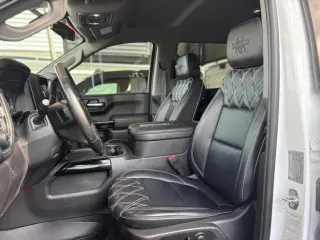 2019 Chevrolet Silverado 1500 RST Crew Cab 4WD
