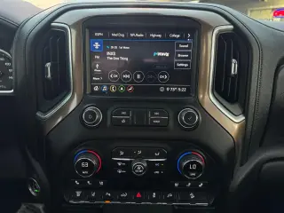 2020 Chevrolet Silverado 2500HD High Country Crew Cab Long Box 4WD