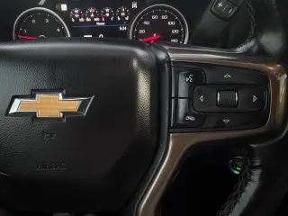 2020 Chevrolet Silverado 2500HD High Country Crew Cab Long Box 4WD